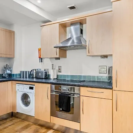 Enchanting Abode -sleeps 6 Appartement Bristol