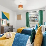 Enchanting Abode -sleeps 6
