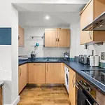 Appartement Enchanting Abode -sleeps 6 *